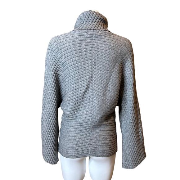 Slate & Willow Grey Knit Turtleneck Sweater Bell Sleeve S - Picture 2 of 7